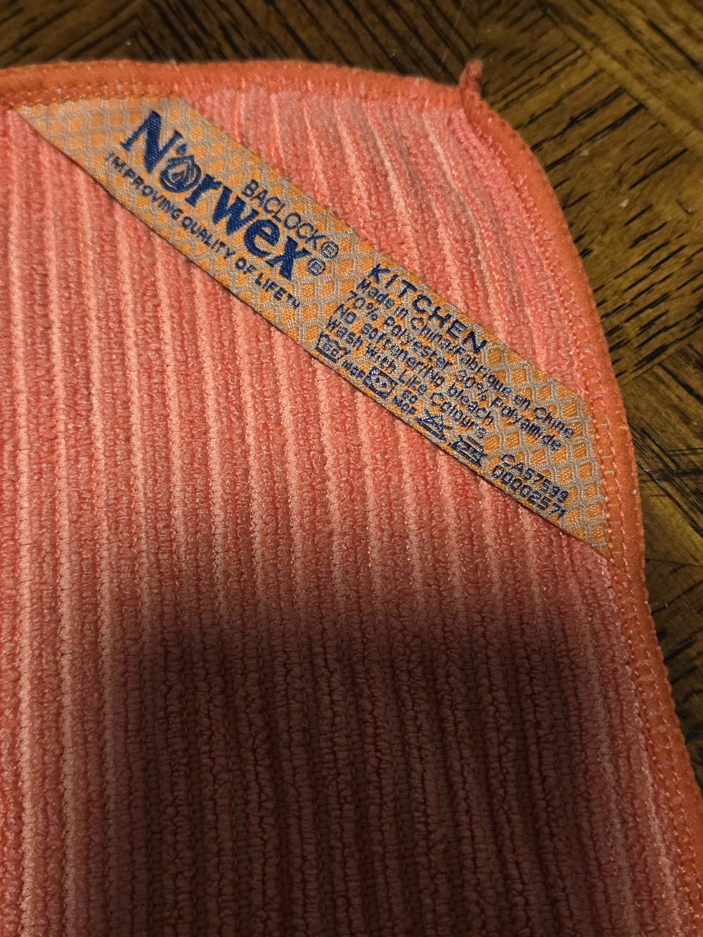 Norwex BacLock Kitchen Cloth Towel Set Microfiber Coral Pink Taupe Brown 2pc - Picture 8 of 8